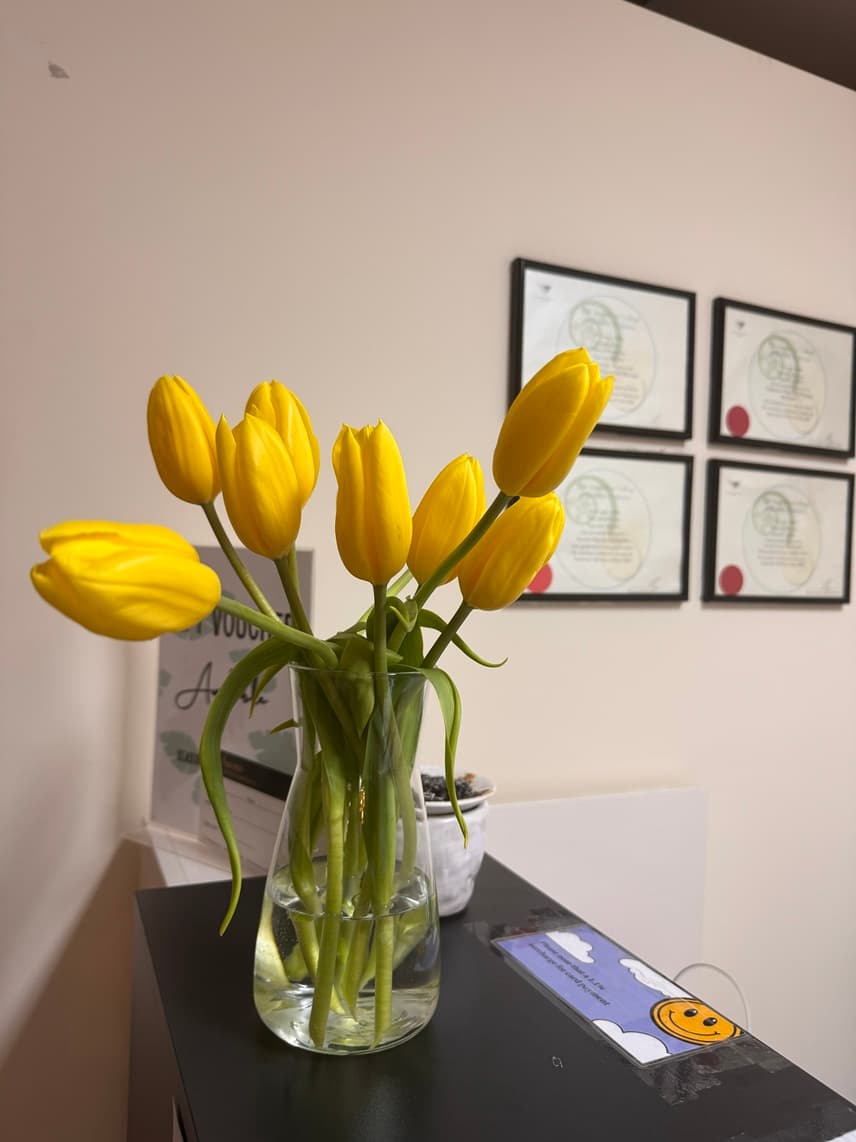 Seasons Chinese Massage Mt Eliza - Beautiful Flowers & Professional Certifications